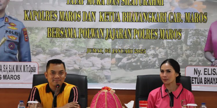 Kapolres Maros bersama Ketua Bhayangkari Beri Pengarahan Kepada 38 Personel Polwan