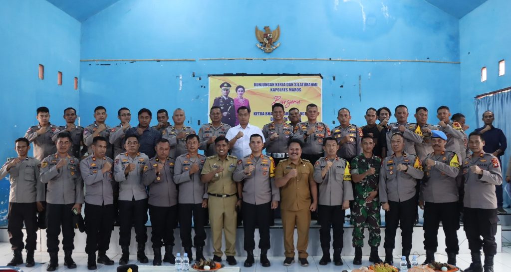 Pastikan Kualitas Pelayanan dan Kinerja Personel, Kapolres Maros Kunjungi Polsek Camba