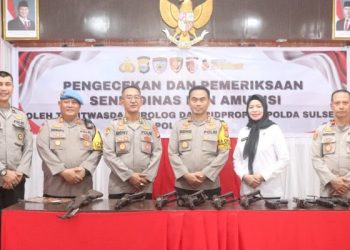 AKBP Beny Murjayanto Pimpin Pemeriksaan Senpi dan Amunisi Personel Polres Wajo