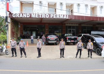 75 Personel Polres Tana Toraja Berhasil Amankan Penetapan Bupati dan Wabup Hingga Berlangsung Aman dan Tertib