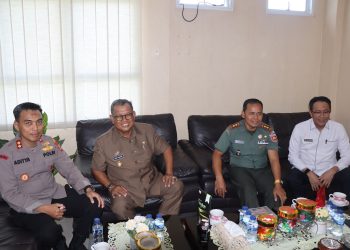 Sebagai Pejabat Baru, Kapolres Soppeng Melakukan Silaturahmi Dengan Kajari