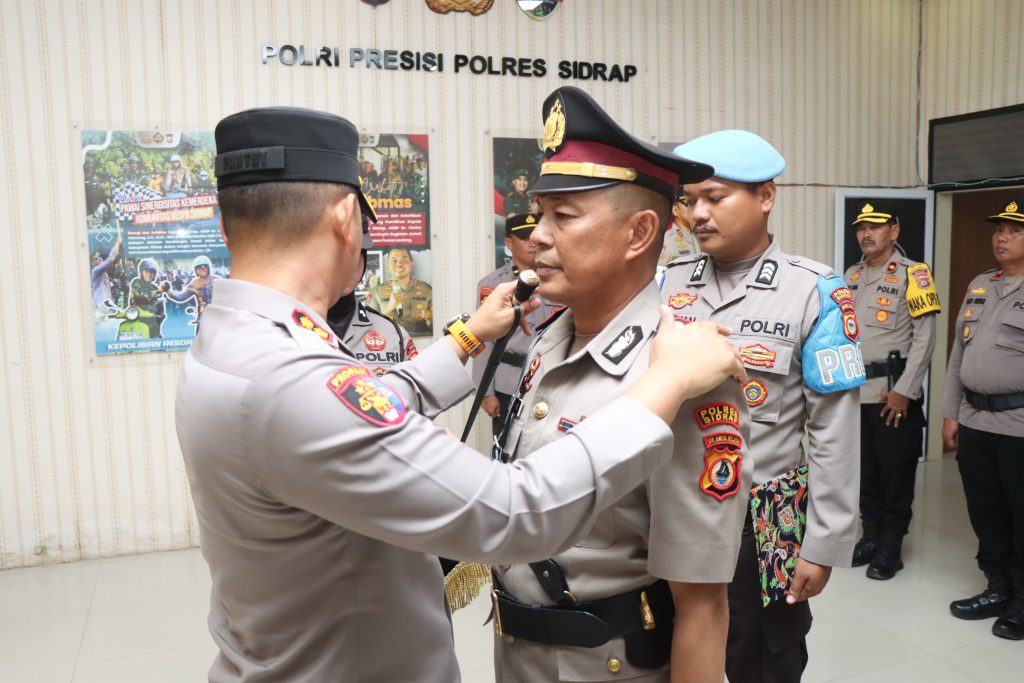 Kapolres Sidrap Pimpin Pelantikan Kapolsek Panca Lautang