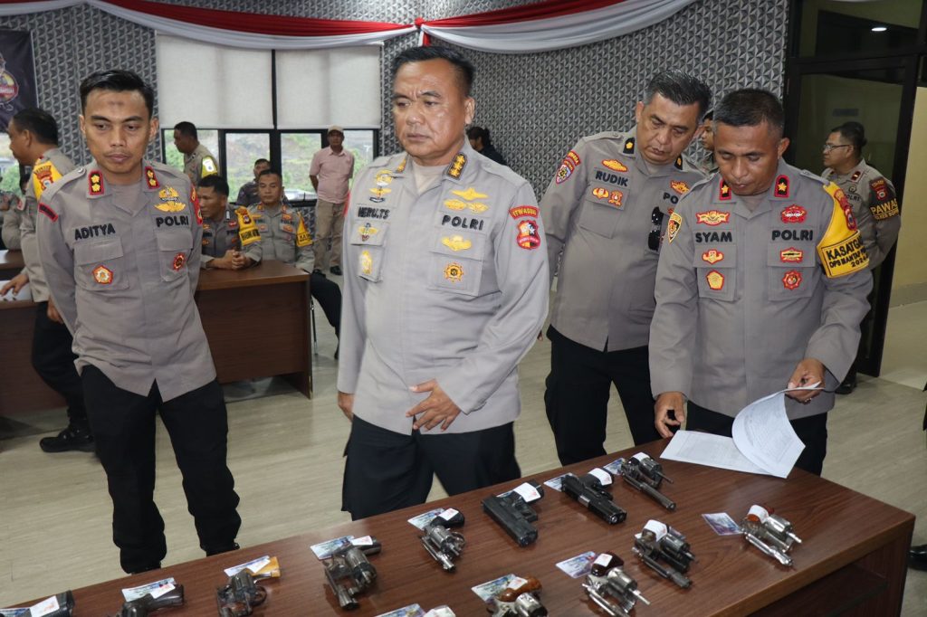 Kapolres Soppeng Terima Kunjungan Tim Itwasum Polri Dalam Rangka Pengecekan Ketahanan Pangan, Senpi dan Amunisi