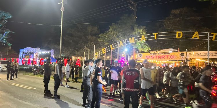 Sukseskan Night Fun Run, Kapolres Sidrap Kerahkan Personel untuk Pengamanan