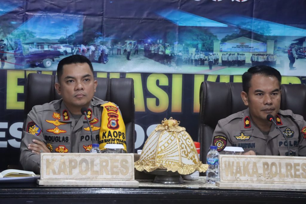 Guna Tingkatkan Kinerja Jajarannya, Kapolres Maros Pimpin Anev Operasional Siskamtibmas