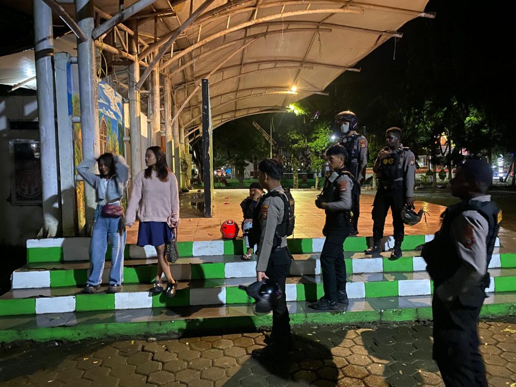 Sat Samapta Polres Tator Intensifkan Patroli Dialogis Untuk Jaga Kamtibmas di Malam Hari