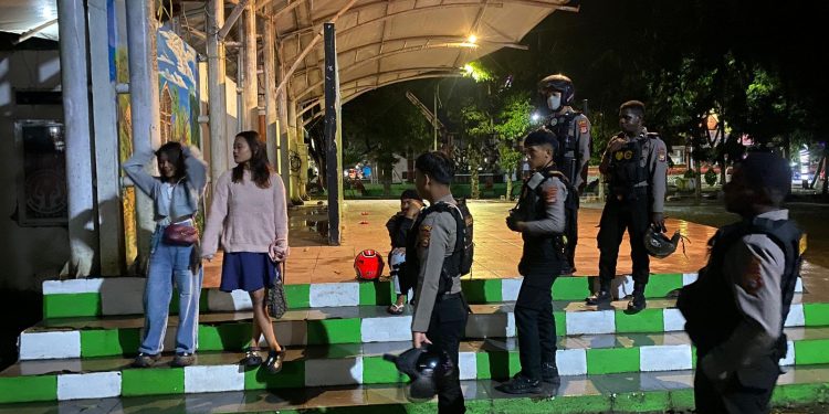 Sat Samapta Polres Tator Intensifkan Patroli Dialogis Untuk Jaga Kamtibmas di Malam Hari
