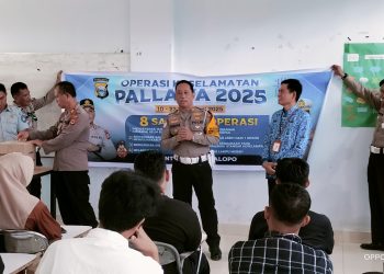 Kasat Lantas Polres Palopo bersama Kasat Binmas Beri Edukasi Ke Mahasiswa IAIN 