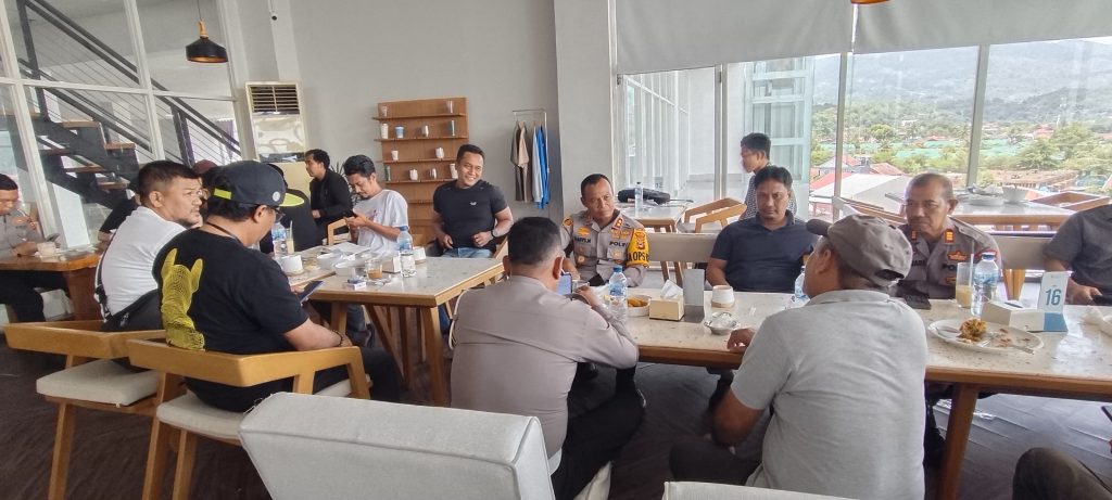 Menjelang Putusan MK Terkait Pilwalkot, Kapolres Palopo Gelar Silaturahmi Dengan Awak Media