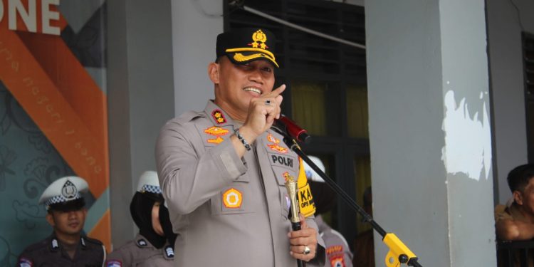 Melalui Police Go To School, Kapolres Bone Ajak Pelajar Jadi Pelopor Keselamatan dan Hindari Tawuran