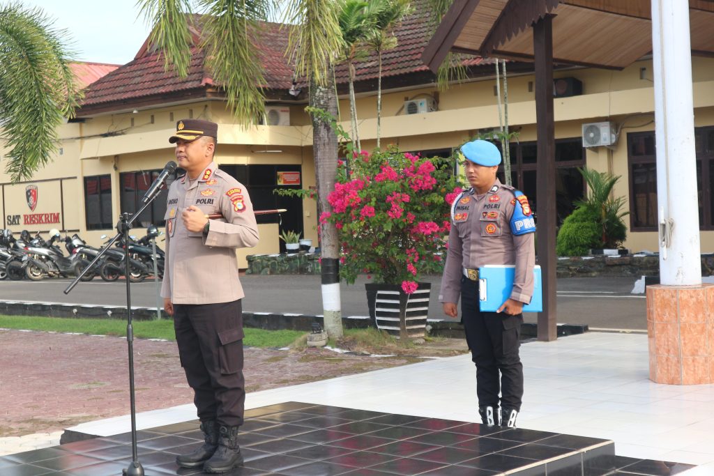 Pimpin Apel Pagi, Kapolres Pinrang Ajak Personel Jaga Integritas dan Citra Polri
