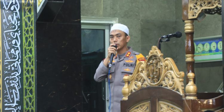 Ini Pesan Kapolres Soppeng Saat Pimpin Safari Subuh Keliling di Masjid Nurul Huda Lolloe