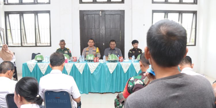 Pj. Bupati dan Kapolres Sidrap Kompak Dengarkan Aspirasi Warga di Dua Kecamatan