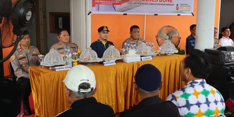 Ini Penyampaian Kapolres Bone ke Masyarakat Saat Jumat Curhat di Tanete Riattang Timur