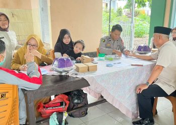 Si Dokkes Polres Soppeng Lakukan Cek Kesehatan Prolanis untuk Purnawirawan dan Warakawuri