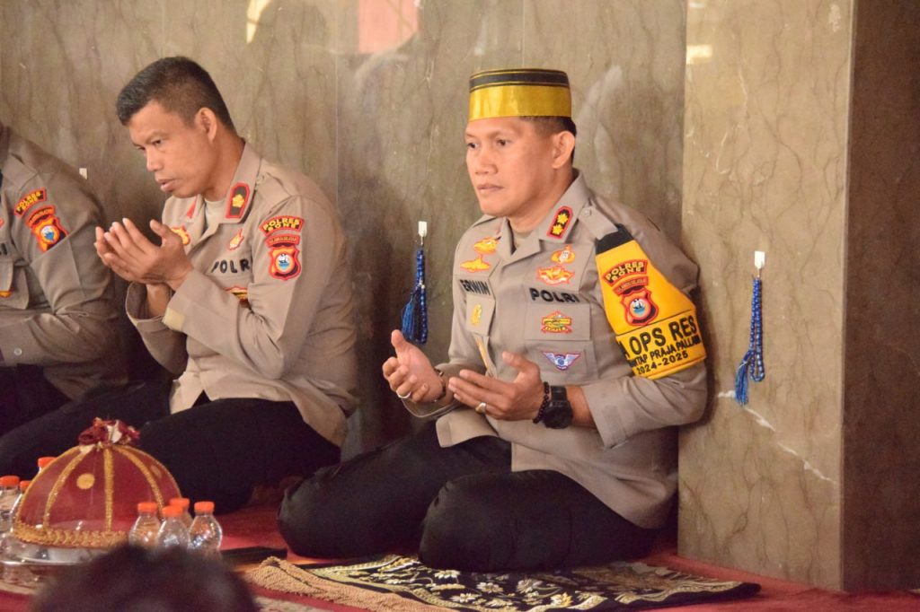 Polres Bone Gelar Isra Mi’raj, AKBP Erwin Syah: Untuk Meningkatkan Kualitas Ibadah dan Kinerja