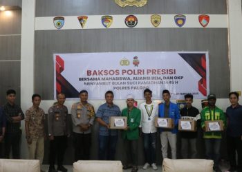 Kapolres Palopo Serahkan 100 Paket Bantuan Kepada Aliansi BEM dan OKP Jelang Ramadhan