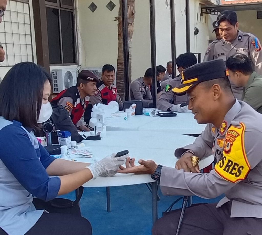 Kapolres Palopo bersama Personel Lakukan Pemeriksaan Kesehatan Berkala