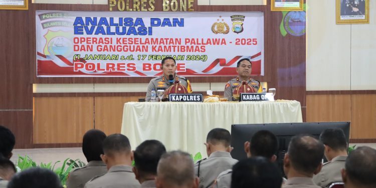 Untuk Mengukur Capaian Kinerja, Kapolres Bone Pimpin Anev Gangguan Kamtibmas dan Ops Keselamatan