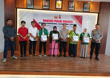 Sambut Ramadan, Polres Toraja Utara bersama OKP Salurkan Ratusan Paket Sembako Untuk Warga