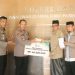 Waka Polres Wajo Serahkan Zakat Fitrah Personel ke Baznas