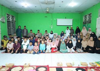 Kapolda Sulsel bersama Ketua Bhayangkari Buka Puasa Bersama Anak Panti Asuhan Al-Anshar