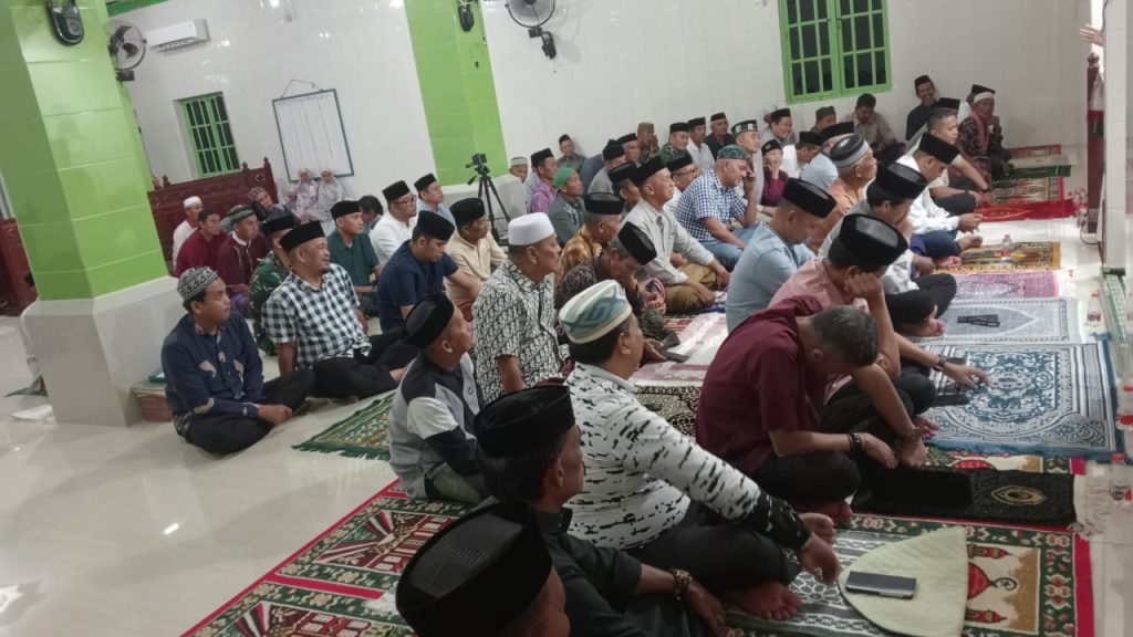 Kapolres Pinrang bersama Forkopimda Safari Ramadhan di Masjid At-Taqwa Lama Jampue