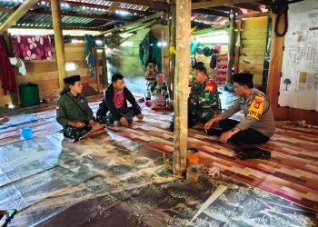 Kapolsek Tompobulu Polres Maros Datangi Rumah Pimpinan Aliran Sesat Tarekat Ana Loloa