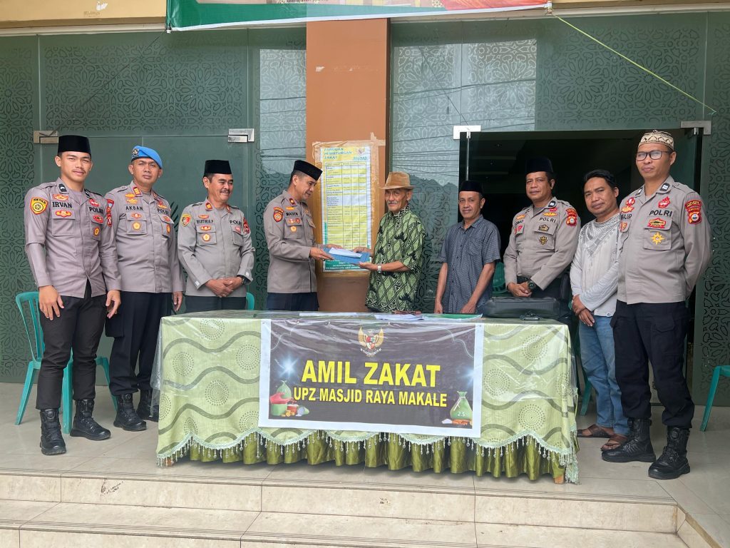 Waka Polres Tana Toraja Salurkan Zakat Fitrah Personel ke Baznas