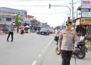 Pastikan Lalin Aman di Kota Belopa, Kapolres Luwu Pantau Commander Wish