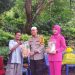 Kapolres Palopo bersama Bhayangkari dan Personel Beri Sembako ke Pekerja di TPA