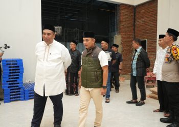 Kapolres Maros - Bupati dan Forkopimda Tinjau Langsung Dapur Makan Bergizi Gratis