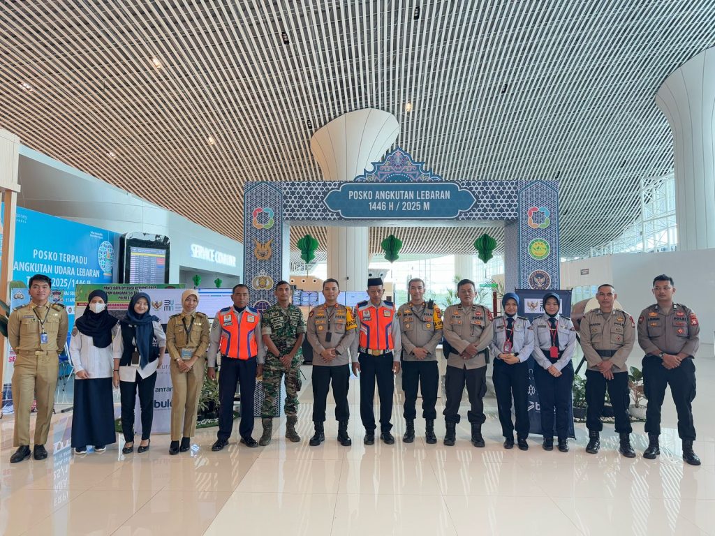 Pastikan Mudik Aman, Kapolres Maros Turun Langsung Pengecekan di Bandara Sultan Hasanuddin