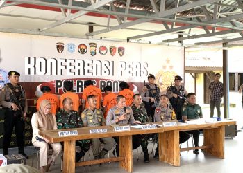 Kapolres Bone Rilis Hasil Ops Pekat, 40 Liter Tuak, 79 Dos Miras, 105 Knalpot Brong dan 138 Motor Disita
