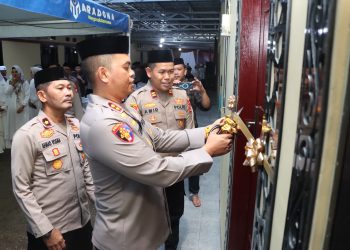 Kapolres Sidrap Resmikan Musholla Al-Amanah Polsek Dua Pitue