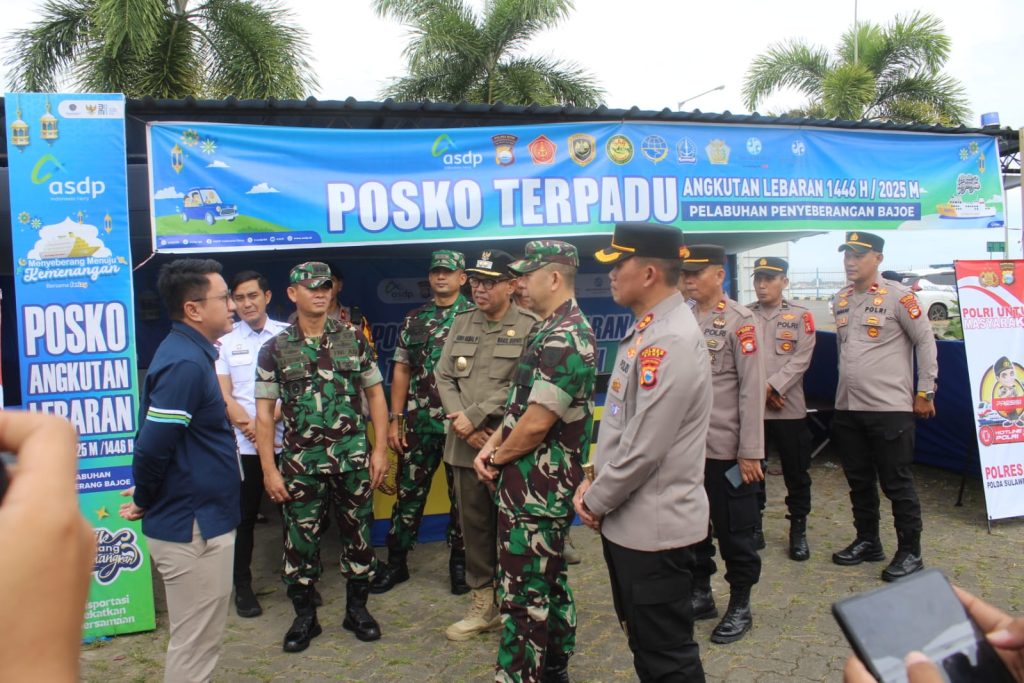 Kapolres Bone bersama Forkopimda Gelar Patroli Skala Besar dan Pengecekan Pos Ops Ketupat
