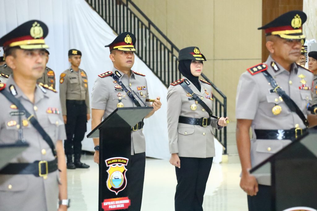 Kapolda Sulsel Pimpin Sertijab Pejabat Utama dan Kapolres Jajaran 