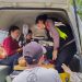Polres Tator Bantu Evakuasi Korban Longsor Bonggakaradeng Ke RSUD Lakipadada