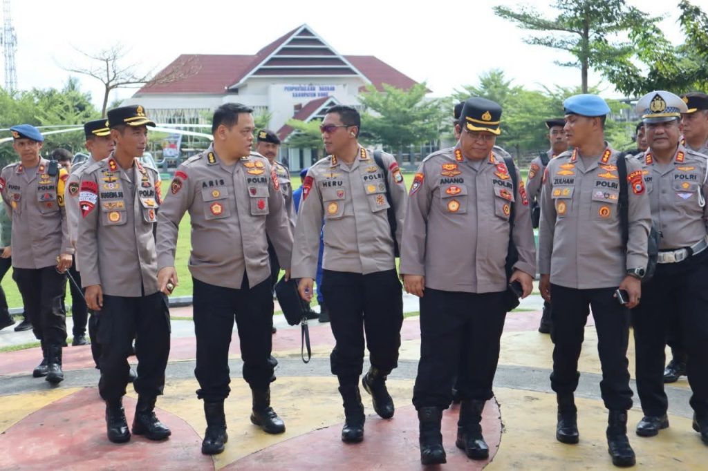 Kapolres Bone bersama Forkopimda Sambut Pejabat Utama Polda Sulsel di Rujab Bupati