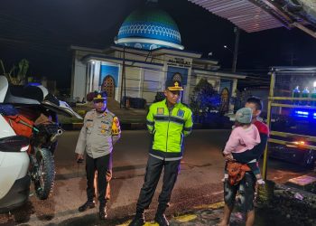 Untuk Menjaga Kamtibmas di Malam Hari, Kapolres Palopo bersama Pawas Gelar Patroli