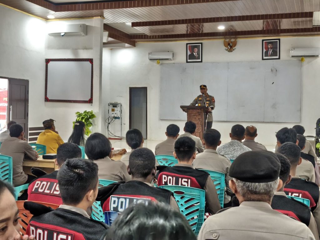 Tingkatkan Keimanan dan Ketakwaan Personel, Polres Tana Toraja Rutin Laksanakan Binrohtal