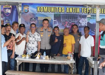 Kapolres Gowa Launching Ga’de-Ga’de Kamtibmas di Warung Komunitas Catur Antik