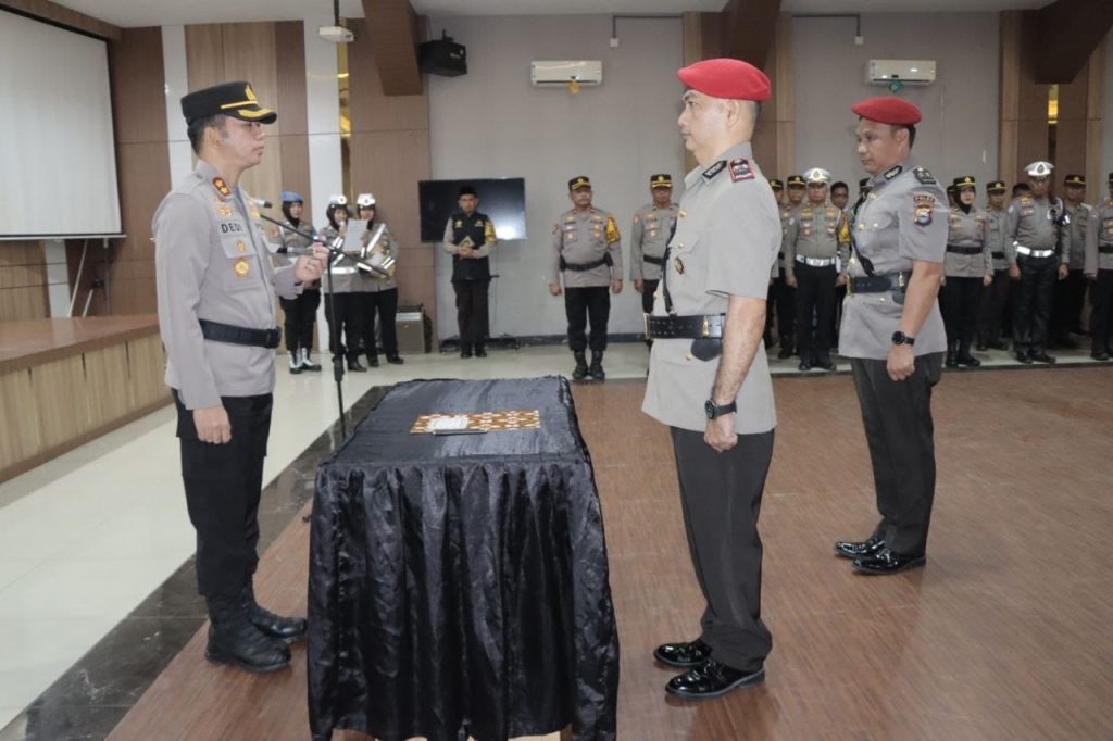 Kapolres Palopo Pimpin Serah Terima Jabatan Kasat Reskrim