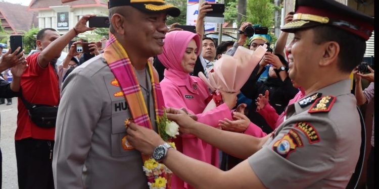 AKBP Muhammad Husni Ramli Resmi Menginjakkan Kaki di Polres Pangkep
