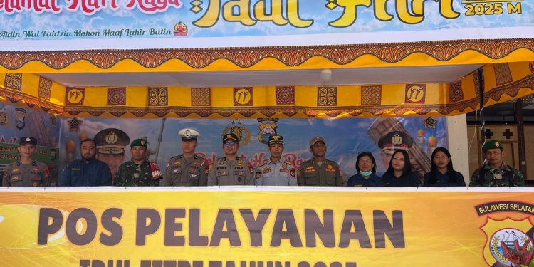 Antisipasi Lonjakan Arus Balik Lebaran, Personel Polres Tana Toraja Diturunkan di Titik Strategis 