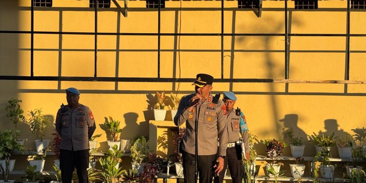 Kapolres Gowa Pimpin Apel Pengecekan Personel Sebelum Laksanakan Strong Point
