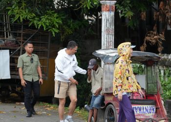 Melalui Jogging Pagi, Kapolres Gowa Sapa Warga Yang Sedang Beraktivitas