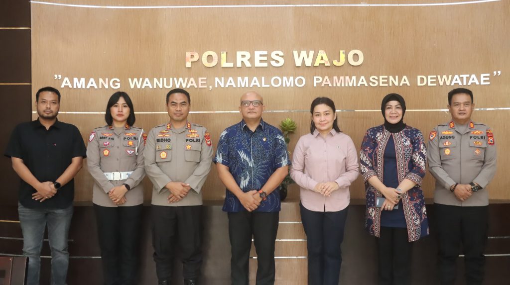 Kapolres Wajo Terima Kunjungan Tim Astamarena Mabes Polri Dalam Rangka Evaluasi Pelayanan Publik