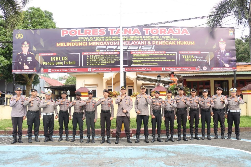 Lepas Bintara OAP, Kapolres Tator: Bintara Remaja Papua Harus Jadi Pemersatu Bangsa