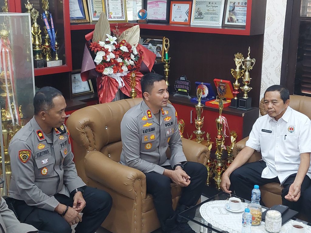 Kapolres Gowa Terima Kunjungan Silaturahmi Ketua Persatuan Purnawirawan Polri